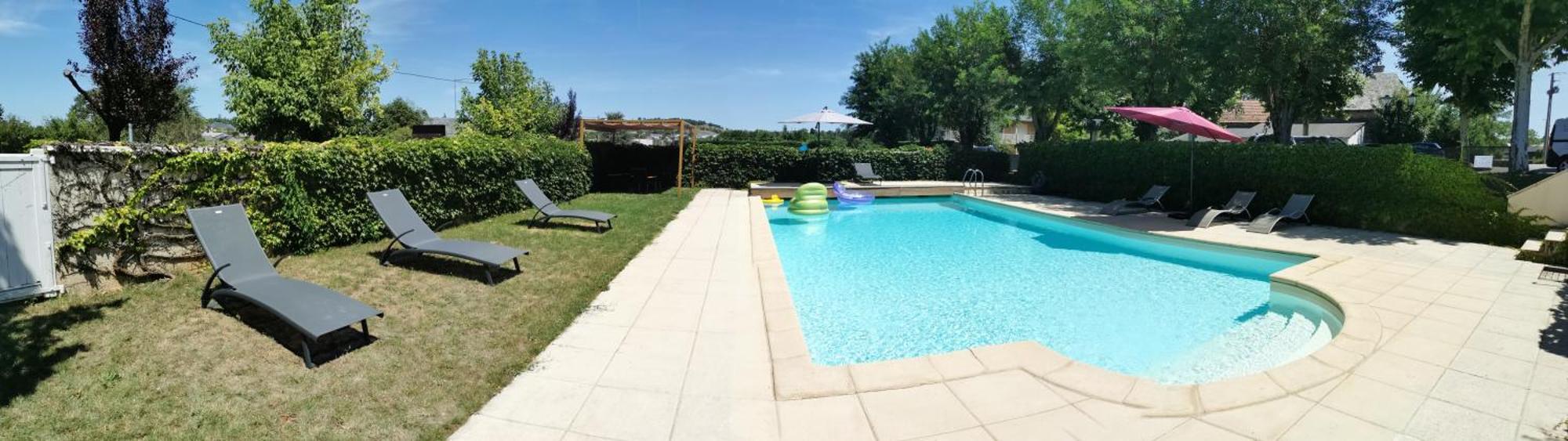 La Route D'Argent Hotel Bozouls Bagian luar foto